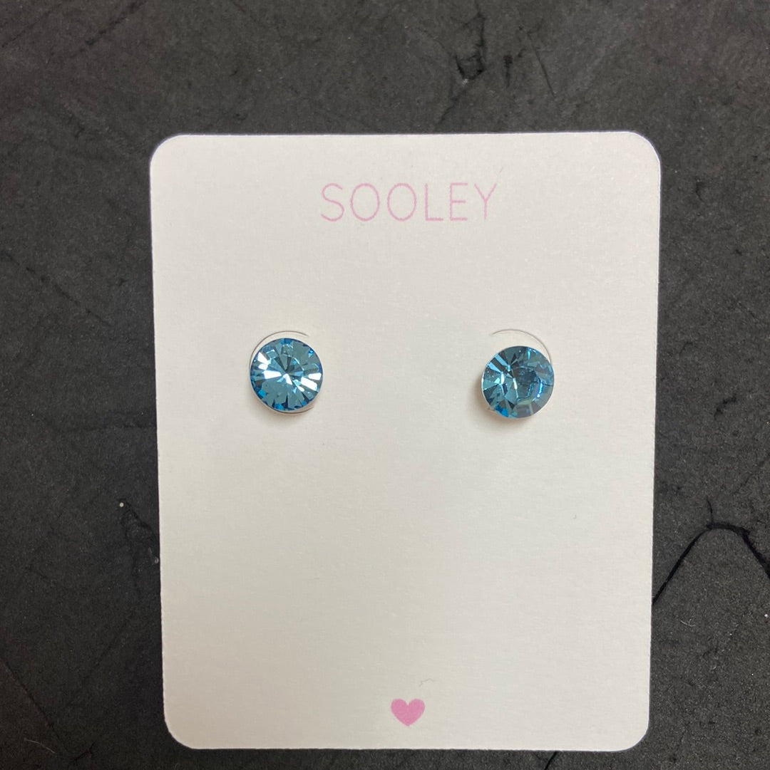 Rhinestone Stud Earring